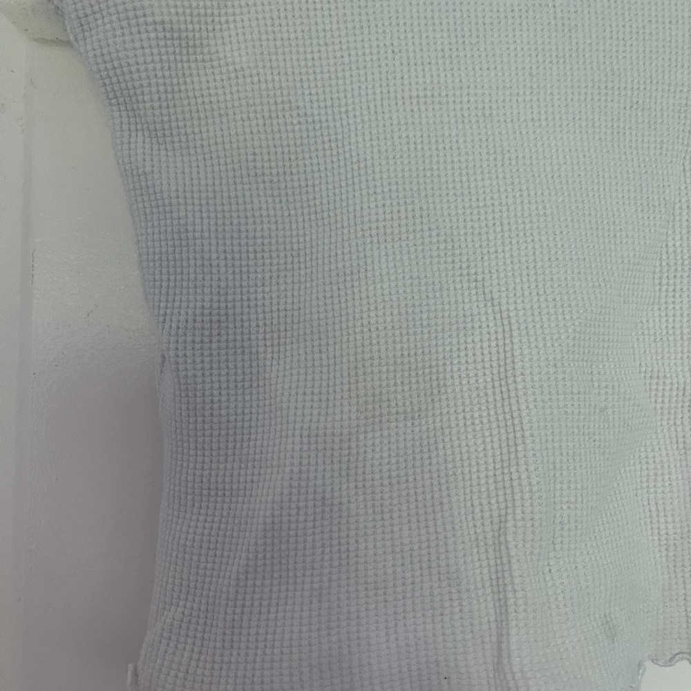Brandy Melville Top - Picture 2 of 2